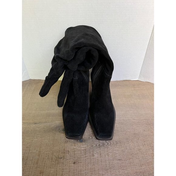 NWOB Vince Camuto Alimber BLACK SUEDE BOOTS size 8.5 - Picture 4 of 11
